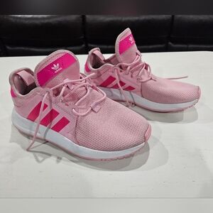 Adidas Women's Light Pink Sneakers